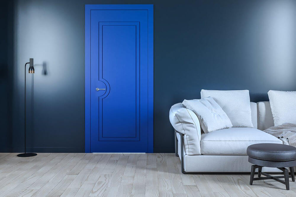 Синяя фрезерованная дверь комнаты